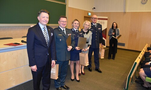 Certyfikat Doskonałości Kształcenia PKA dla kierunku chemia kryminalistyczna i sądowa