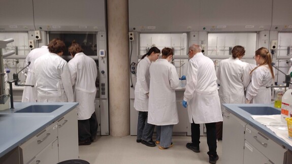 Warsztaty naukowe uczni&oacute;w X Liceum