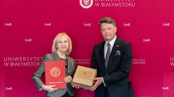 dr hab. Alina T. Dubis, prof. dr hab. Mariusz Popławski