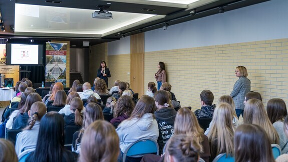 Akcja &bdquo;Studiuj z UwB&rdquo; w Zespole Szk&oacute;ł w Sok&oacute;łce