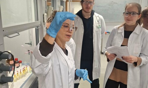 Zajęcia biochemiczne w ramach projektu „Zawód w CZMISie przyda Ci się”