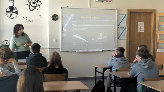 Wydział Chemii na Dniach Nauk Ścisłych w SP1 w Białymstoku