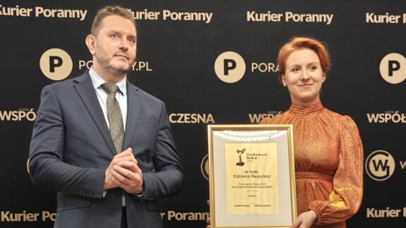 Dr hab. Elżbieta Regulska została laureatką plebiscytu Osobowość Roku w kategorii Nauka