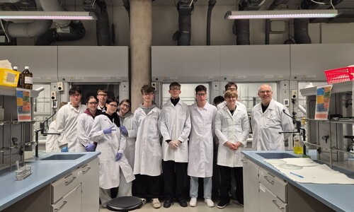 Warsztaty naukowe uczni&oacute;w X Liceum