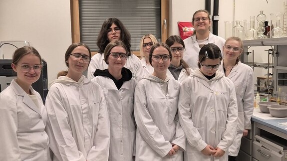 Warsztaty chemiczne dla uczniów Niepublicznej Szkoły Podstawowej w Załukach