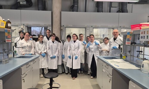 Warsztaty naukowe uczni&oacute;w X Liceum