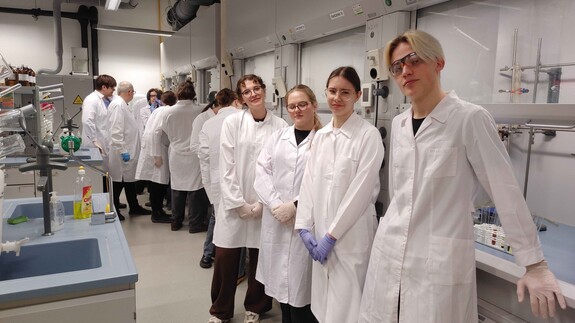 Warsztaty naukowe uczni&oacute;w X Liceum