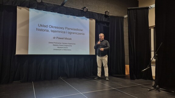 Dr Paweł Misiak spotkał się z uczniami XI Liceum Ogólnokształcącego im. rotmistrza Witolda Pileckiego w Białymstoku.