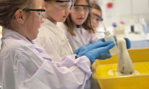 "Dziecięca Szkoła Bezpieczeństwa" na Wydziale Chemii UwB