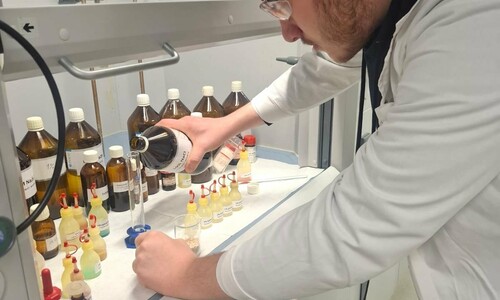 Zajęcia biochemiczne w ramach projektu „Zawód w CZMISie przyda Ci się”