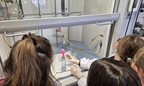 "Dziecięca Szkoła Bezpieczeństwa" na Wydziale Chemii UwB