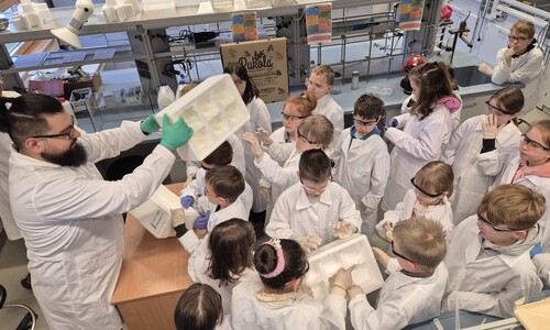 "Dziecięca Szkoła Bezpieczeństwa" na Wydziale Chemii UwB