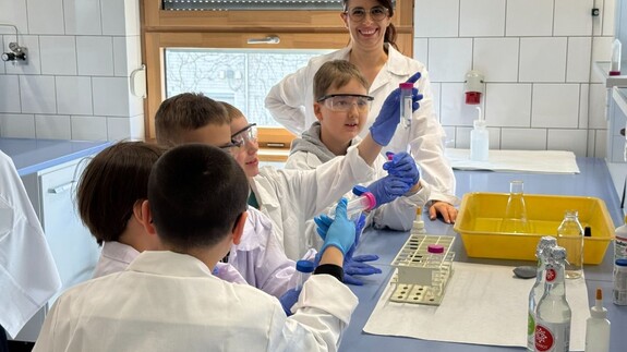 "Dziecięca Szkoła Bezpieczeństwa" na Wydziale Chemii UwB