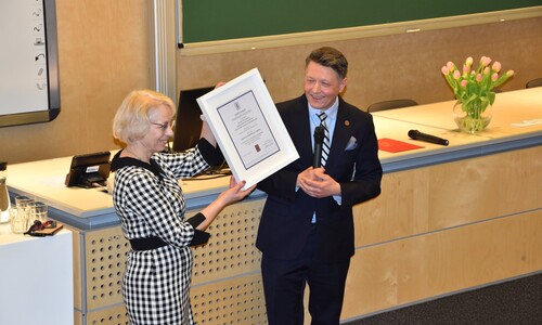 Certyfikat Doskonałości Kształcenia PKA dla kierunku chemia kryminalistyczna i sądowa