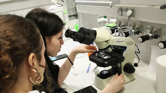 Warsztaty naukowe uczni&oacute;w X Liceum