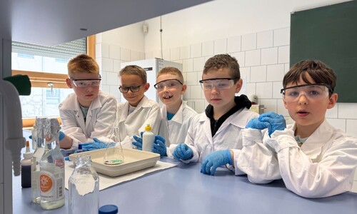 "Dziecięca Szkoła Bezpieczeństwa" na Wydziale Chemii UwB