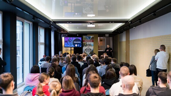 Akcja &bdquo;Studiuj z UwB&rdquo; w Zespole Szk&oacute;ł w Sok&oacute;łce