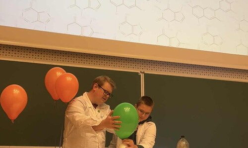 Uczniowie z Jaświł z wizytą na Wydziale Chemii