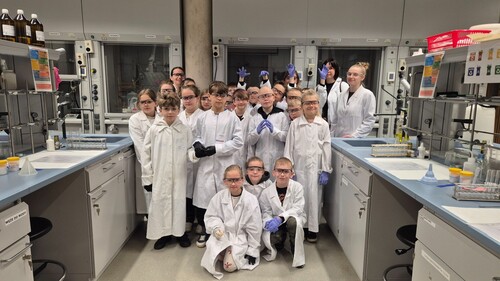 Uczniowie ze Szkoły Podstawowej nr 38 w Białymstoku z wizytą na Wydziale Chemii w ramach akcji „Dziecięca Szkoła Bezpieczeństwa”